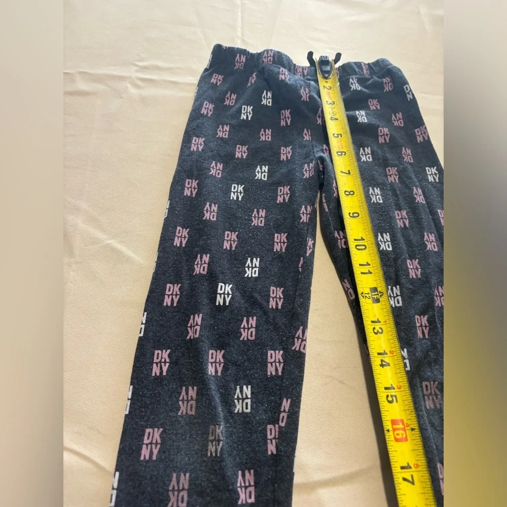 DKNY Gray Kids Leggings‎ w/ Pink & White Logos
